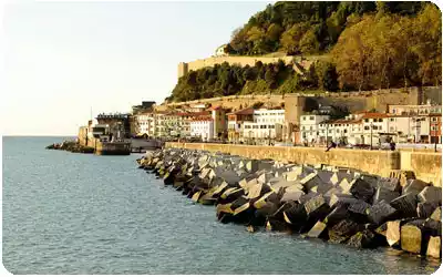 puerto de San Sebastian Guipuzcoa
